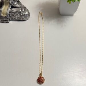 Elegant Gold and Red Pendant Necklace
